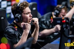 皮肤经济学：2025冠军赛幻象皮肤二级特效曝光